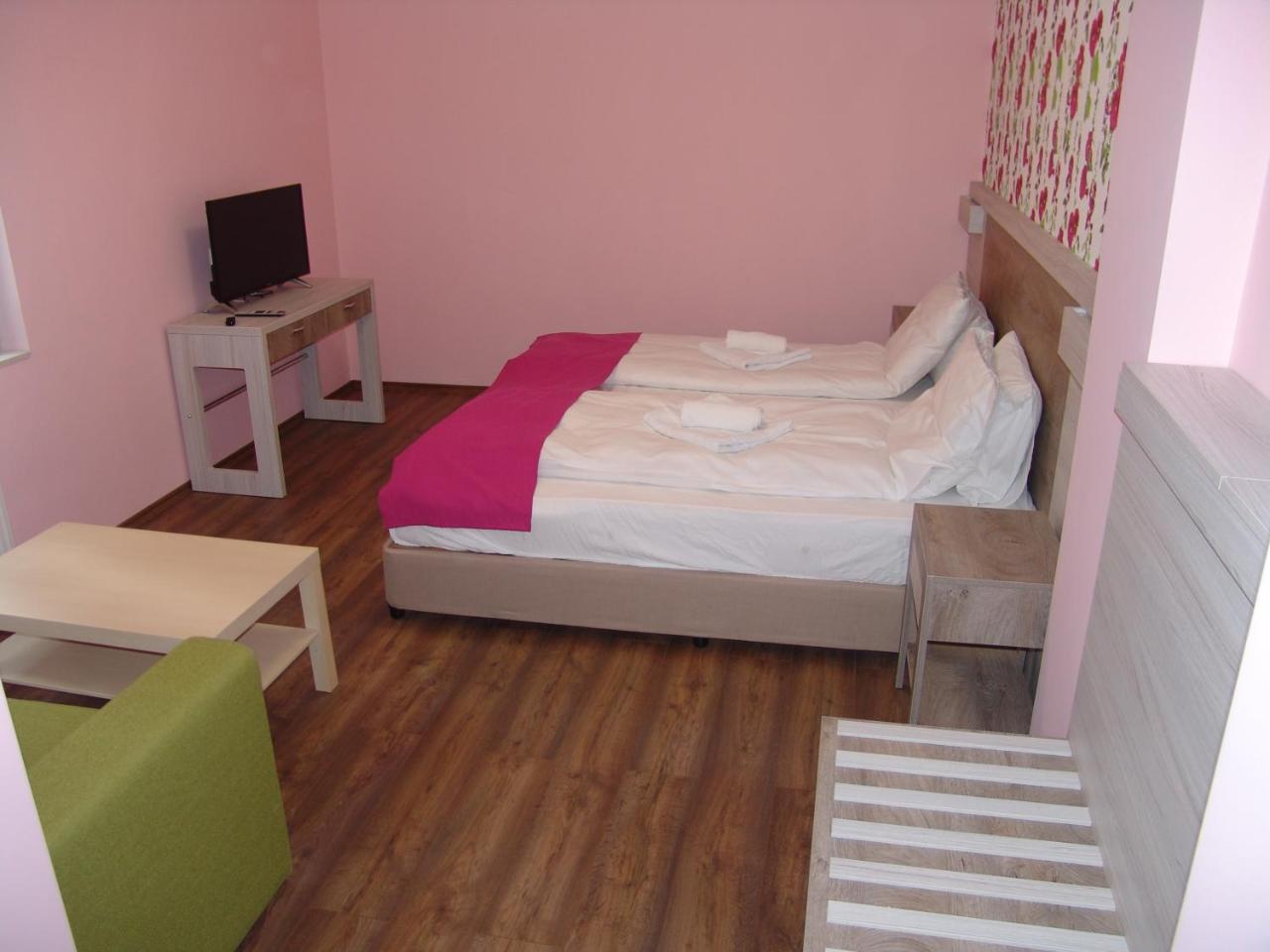 Berghof Eva - Hotel Panichishte Εξωτερικό φωτογραφία